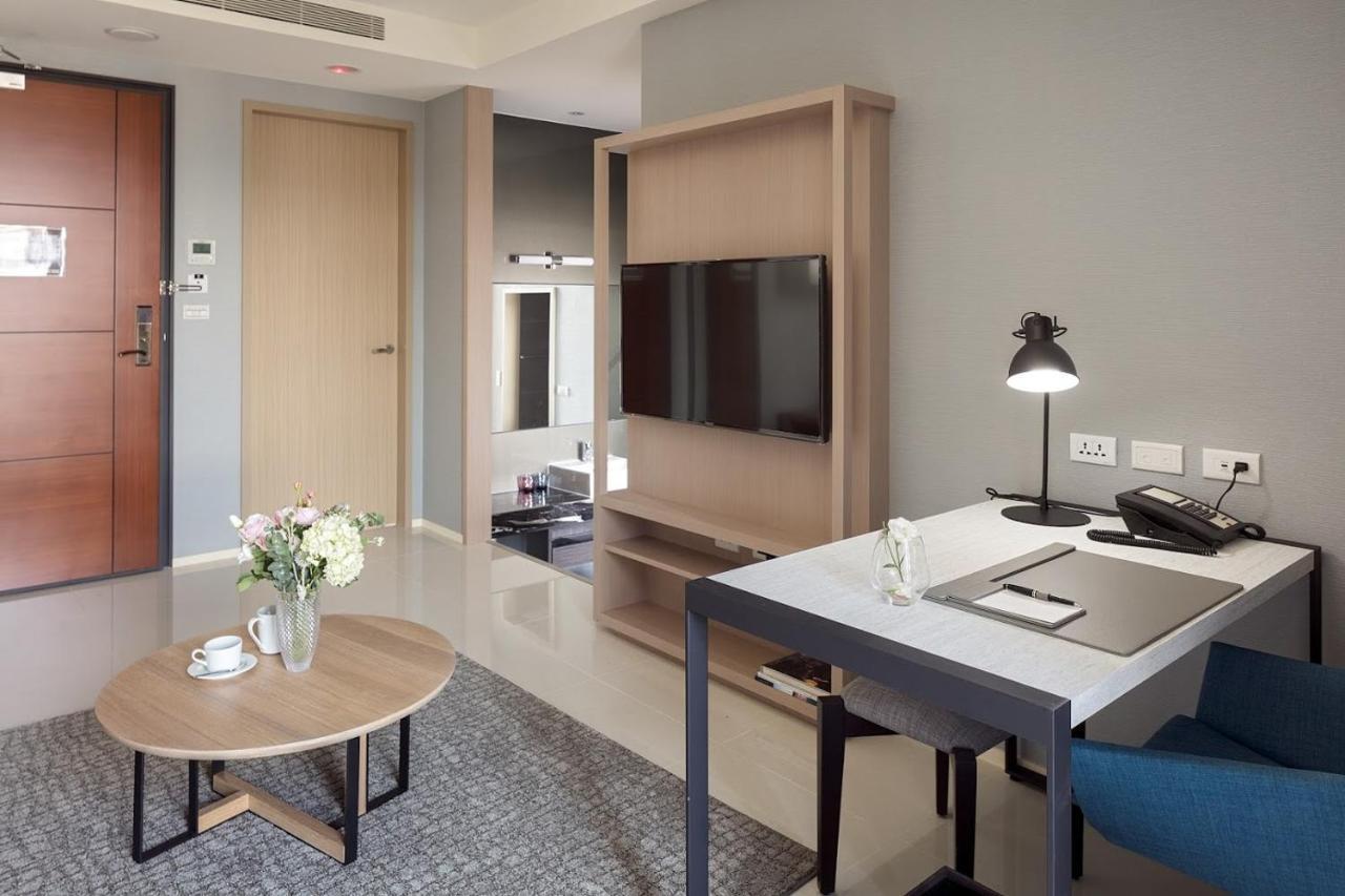 Jolley Hotel Taipei Bagian luar foto