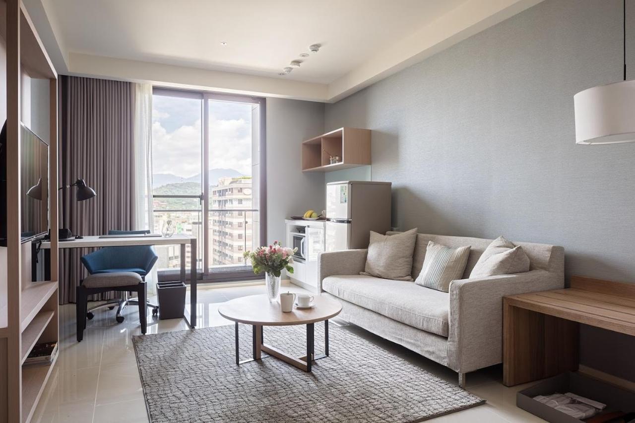 Jolley Hotel Taipei Bagian luar foto