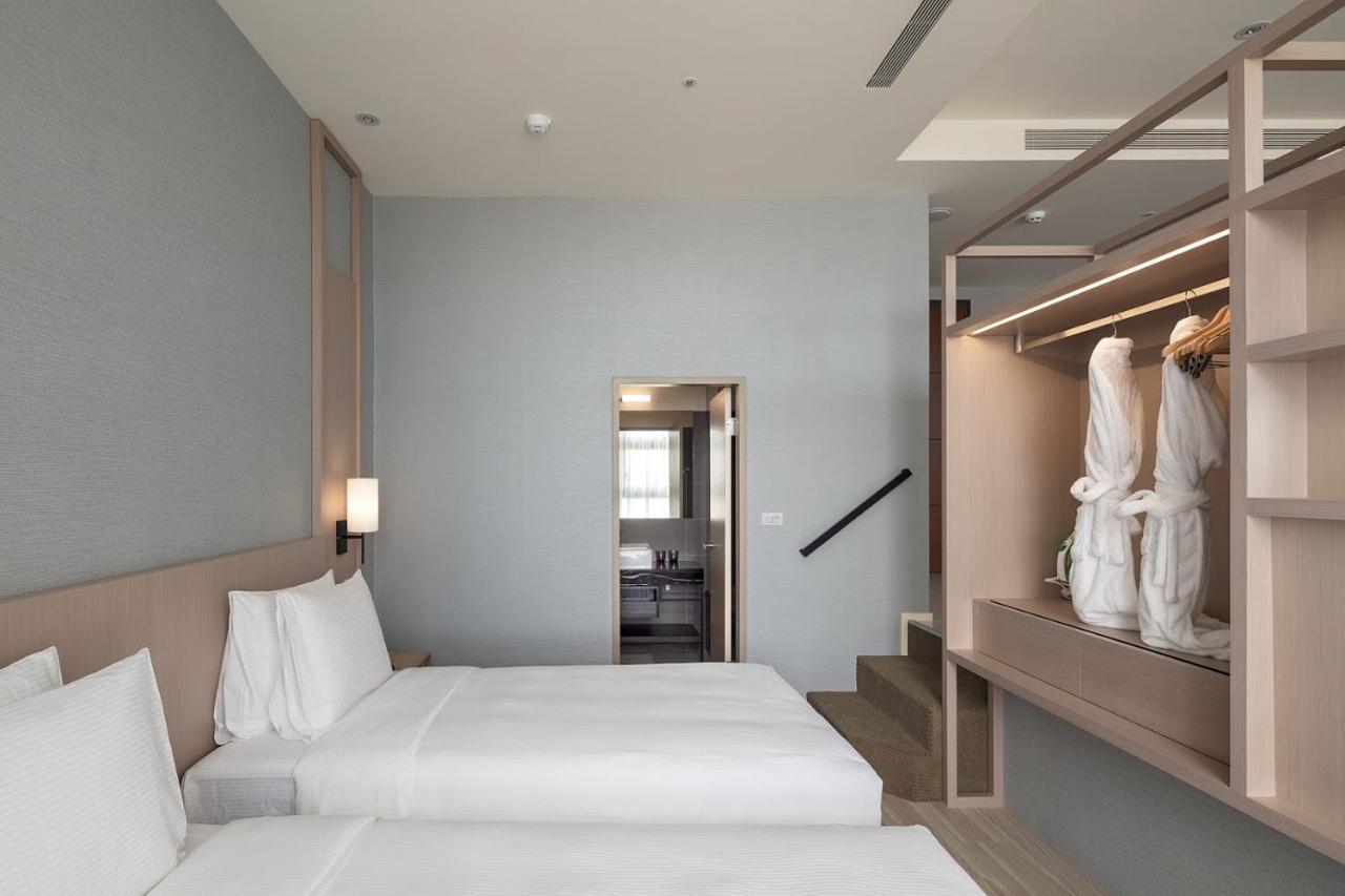 Jolley Hotel Taipei Bagian luar foto