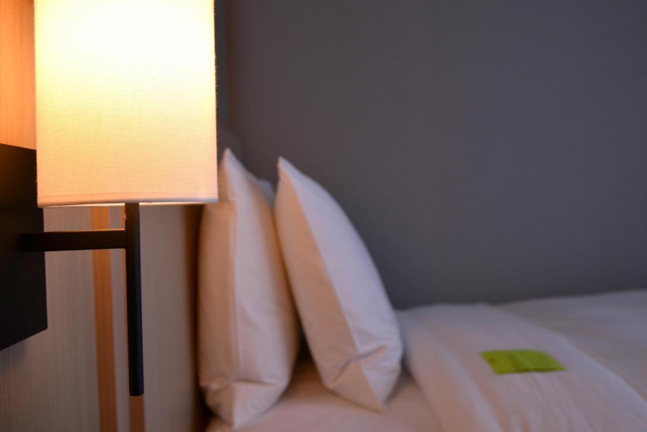 Jolley Hotel Taipei Bagian luar foto