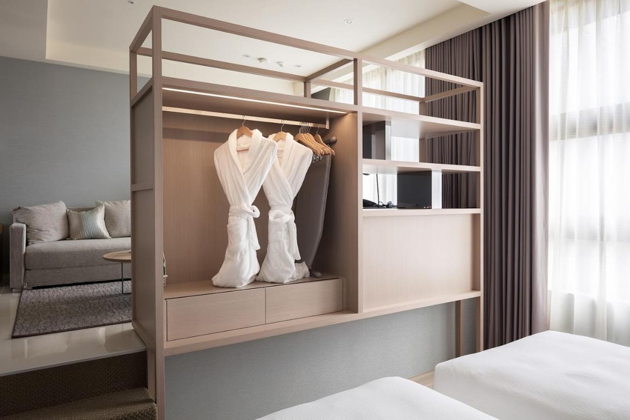 Jolley Hotel Taipei Bagian luar foto