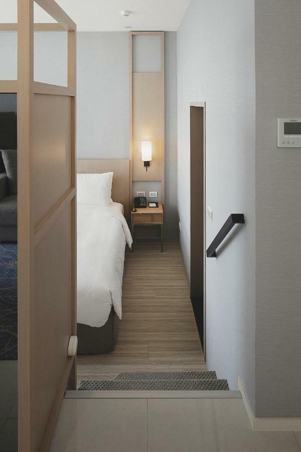 Jolley Hotel Taipei Bagian luar foto