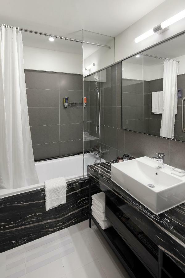 Jolley Hotel Taipei Bagian luar foto